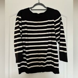 ANN TAYLOR FACTORY BLACK AND WHITE STRIPED SWEATER SIZE XL